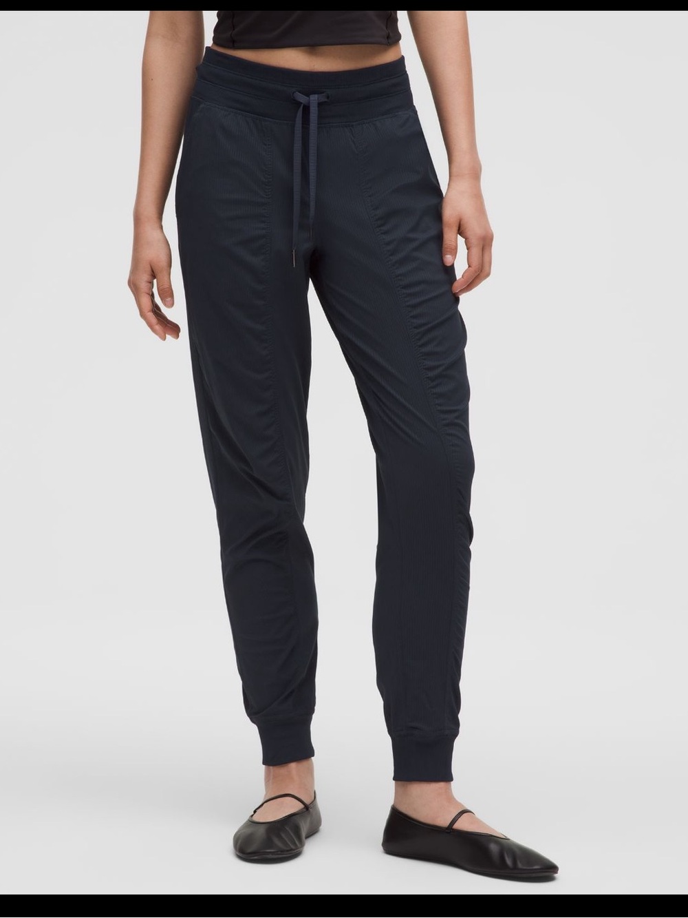Lululemon Dance Studio Mid-Rise Jogger in the True Navy. Size 8 *see description